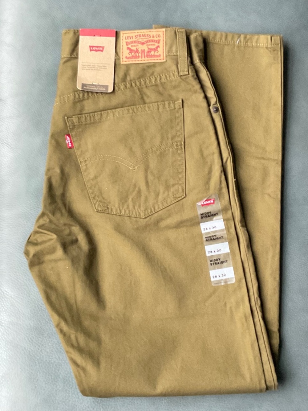 Levi's Women's Middy Straight Fit Original Style Jeans Army Green 28x30 NWT